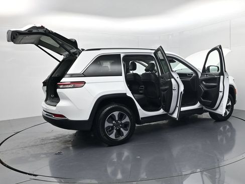 Used 2022 Jeep Grand Cherokee Limited 4xe AWD/4WD image 73