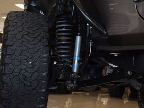 Used 2016 Jeep Wrangler Unlimited Sport w/ Quick Order Package 24S AWD/4WD image 11