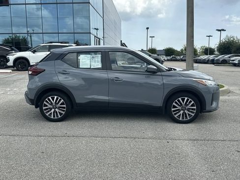 Certified 2023 Nissan Kicks SV FWD image 10