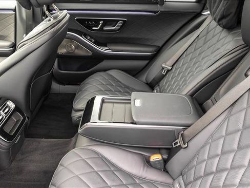 New 2026 Mercedes-Benz S 580 4MATIC Sedan image 21