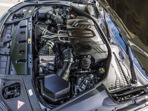 Used 2015 BMW M5 RWD image 22