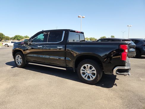 Used 2025 Chevrolet Silverado 1500 LTZ w/ LTZ Premium Texas Edition AWD/4WD image 4