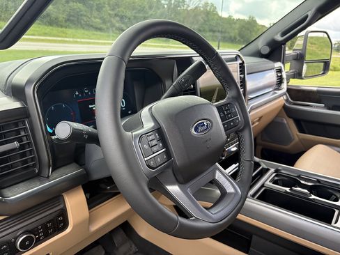 New 2026 Ford F250 Lariat w/ Lariat Ultimate Package AWD/4WD image 29