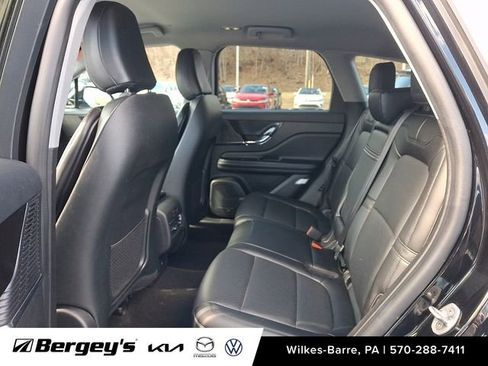 Used 2022 Lincoln Corsair AWD w/ Equipment Group 101A image 12