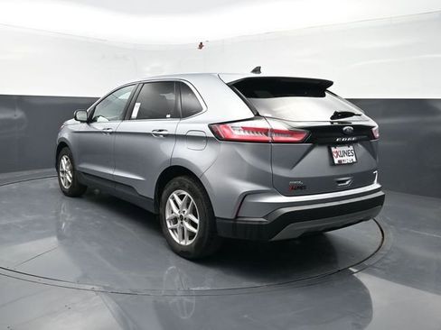 Used 2024 Ford Edge SEL AWD/4WD image 7