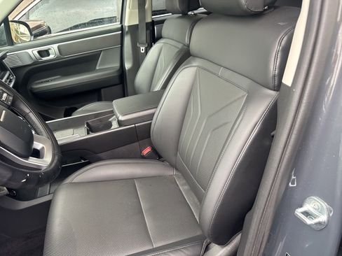 Used 2025 Hyundai Santa Fe SEL image 6