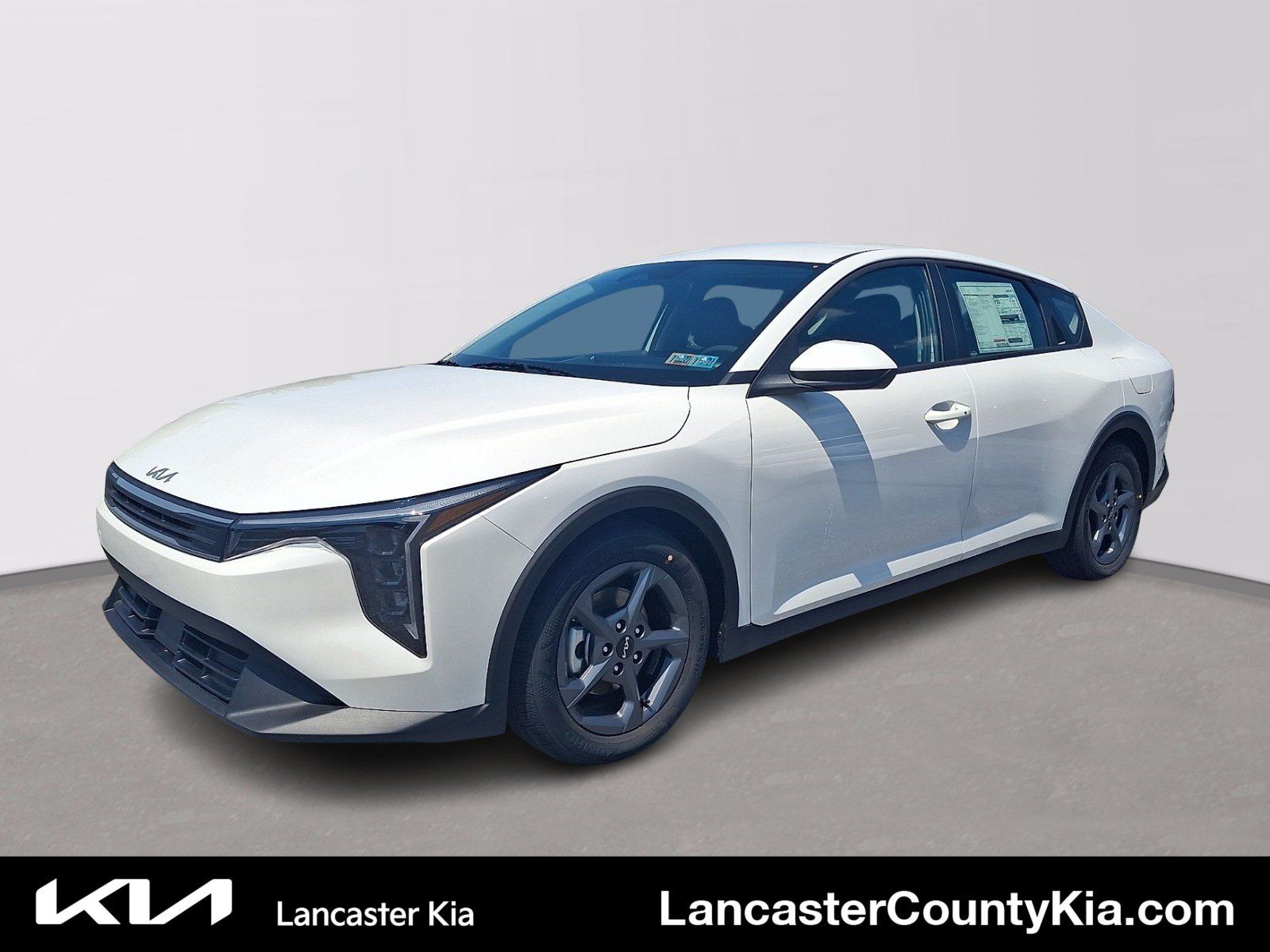New 2026 Kia K4 FWD image 1