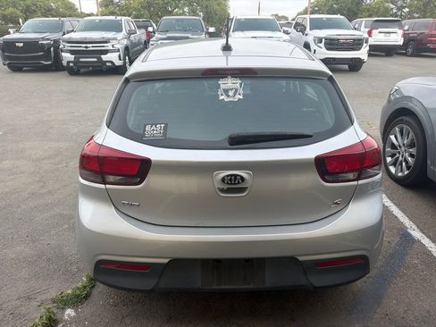 Used 2020 Kia Rio S FWD image 5