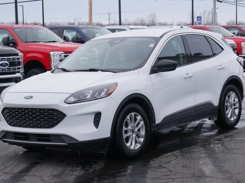 Used 2022 Ford Escape SE w/ Cold Weather Package image 6