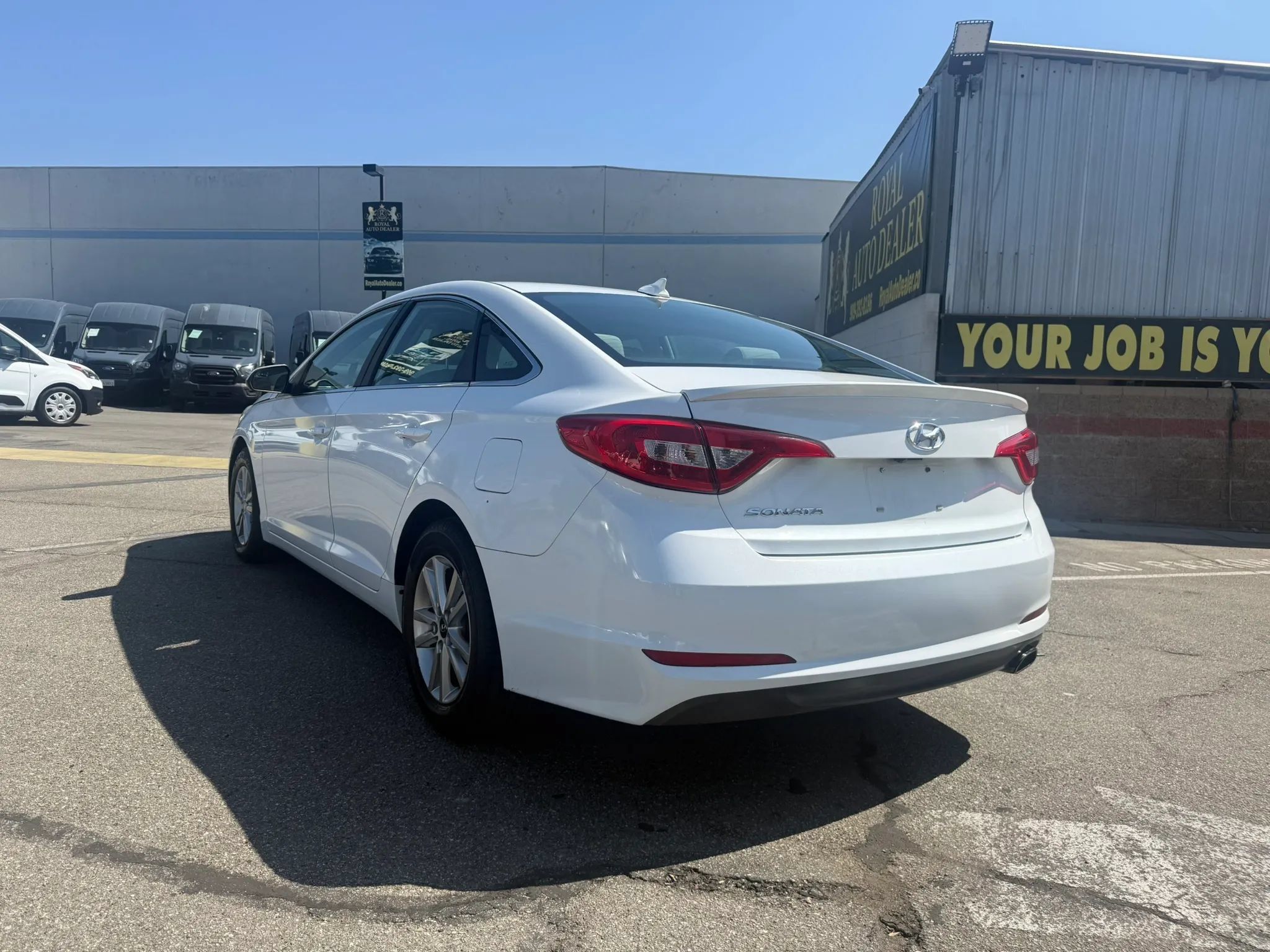 Used 2016 Hyundai Sonata SE FWD image 3