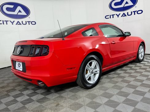 Used 2014 Ford Mustang V6 image 4