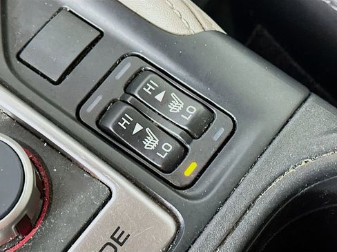 Certified 2023 Subaru Forester Limited AWD/4WD image 27