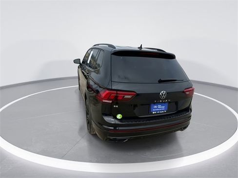 Used 2024 Volkswagen Tiguan SE R-Line w/ MDO Package, Three-Row image 9
