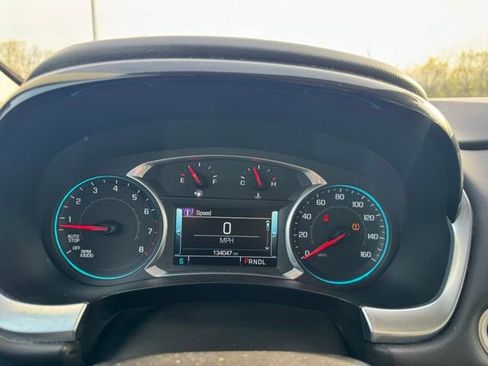 Used 2018 Chevrolet Traverse LT image 21