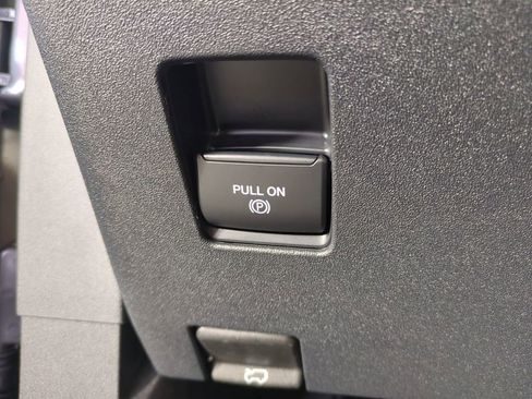 Used 2025 Ford Bronco Badlands AWD/4WD image 29