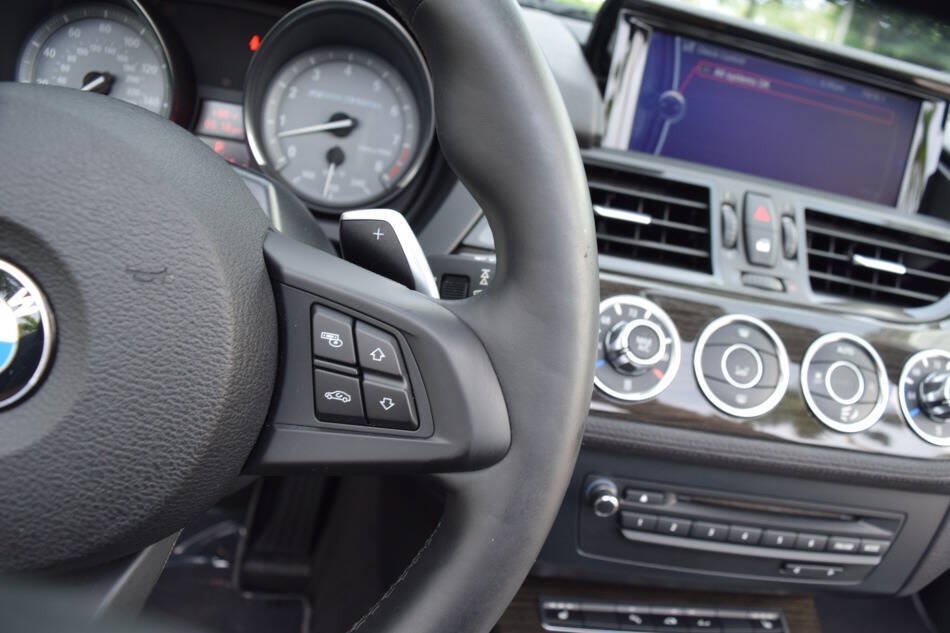 Used 2014 BMW Z4 sDrive35is RWD image 68