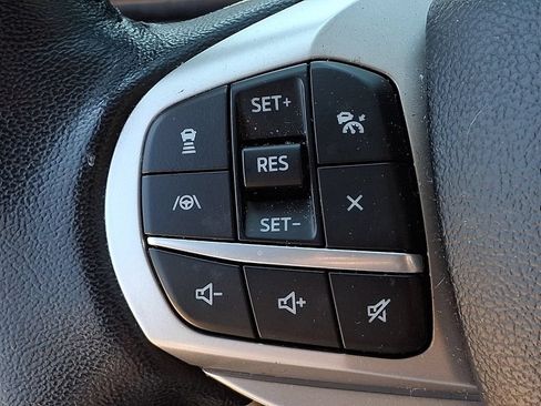 Used 2022 Ford Explorer XLT w/ Equipment Group 202A RWD image 21