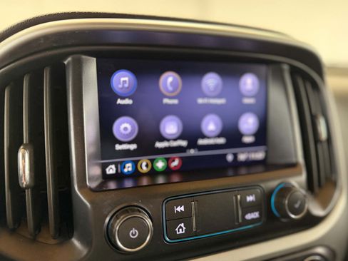Used 2019 Chevrolet Colorado ZR2 AWD/4WD image 3