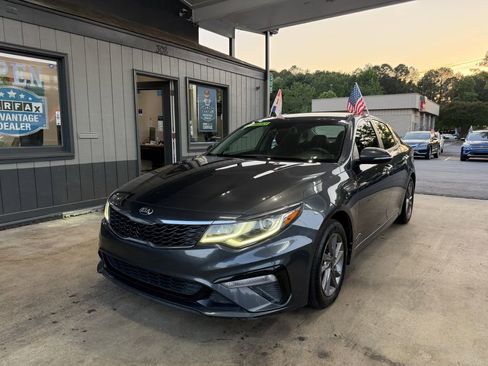 Used 2020 Kia Optima LX FWD image 1