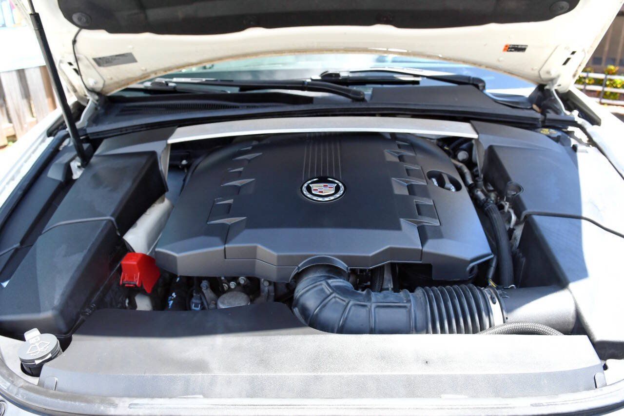 Used 2012 Cadillac CTS Luxury RWD image 29