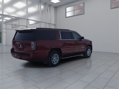 Used 2015 GMC Yukon XL SLE w/ Convenience Package image 8