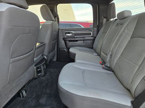 Used 2024 RAM 2500 Big Horn w/ Off Road Package image 14
