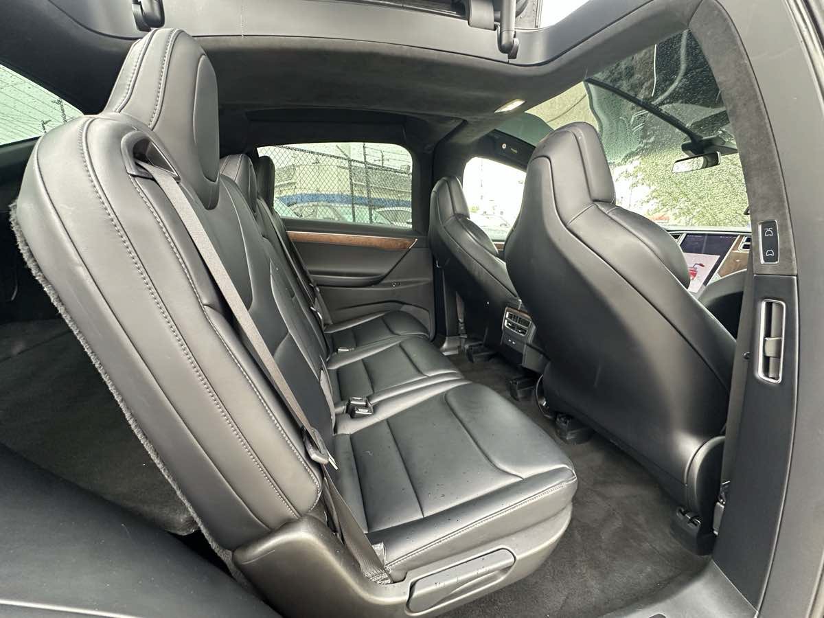 Used 2017 Tesla Model X 100D AWD/4WD image 30