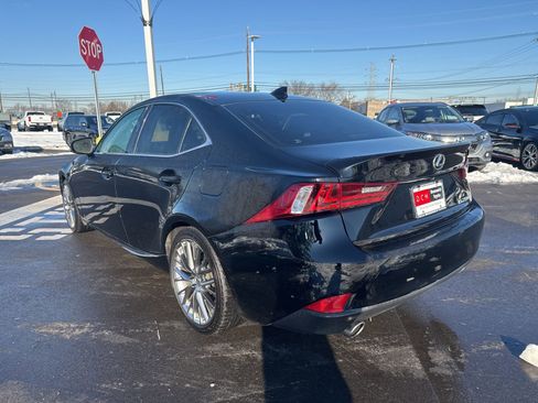 Used 2015 Lexus IS 250 image 8