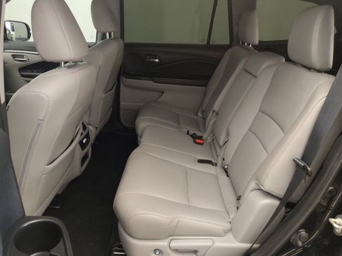Used 2019 Honda Pilot EX-L image 18
