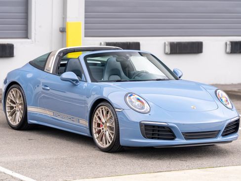 Used 2017 Porsche 911 Targa 4S AWD/4WD image 22