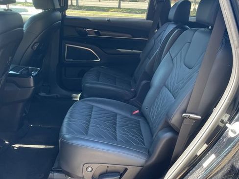 Used 2023 Kia Telluride SX X-Line AWD/4WD image 5