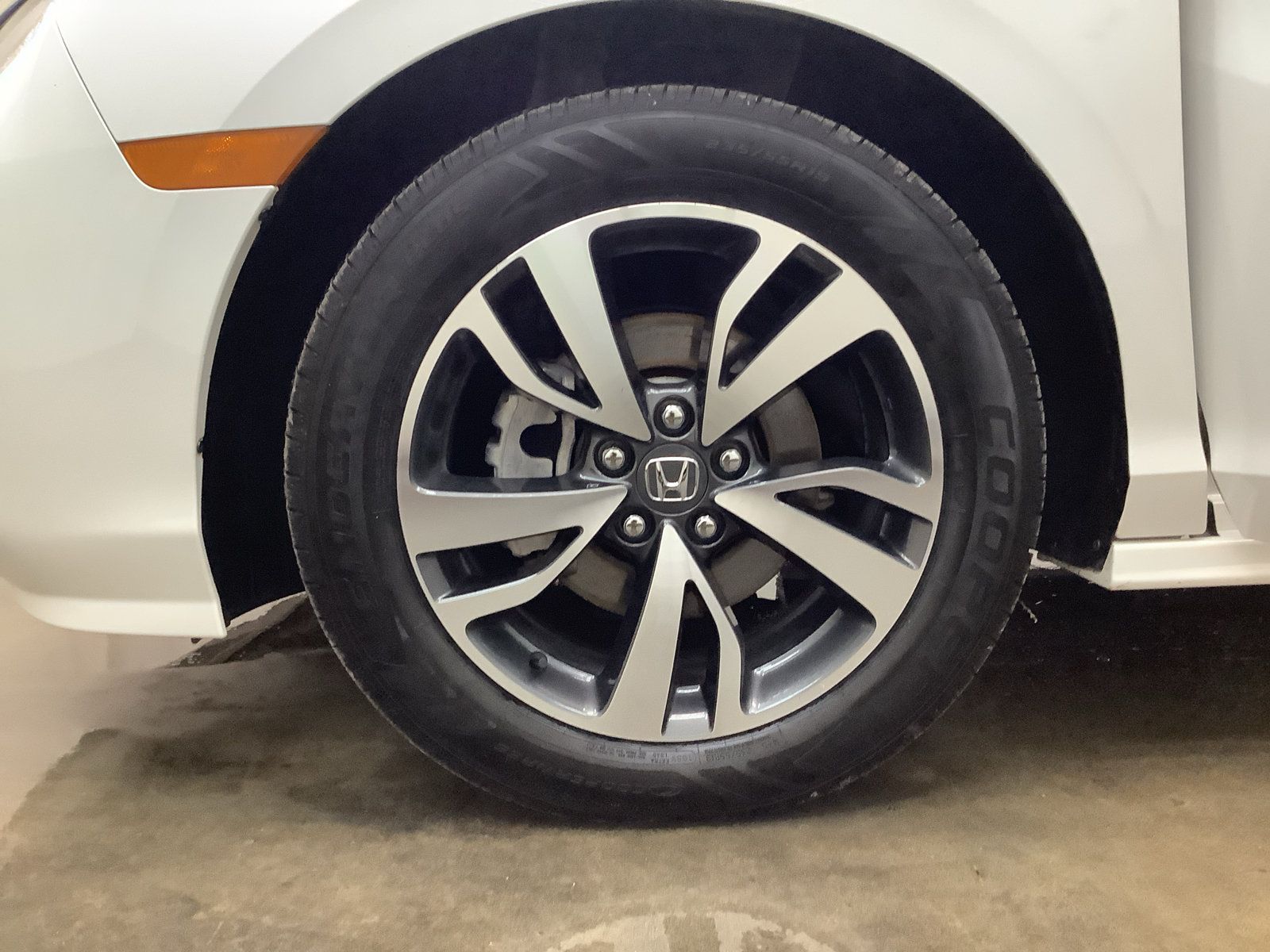 Used 2024 Honda Odyssey Touring image 24