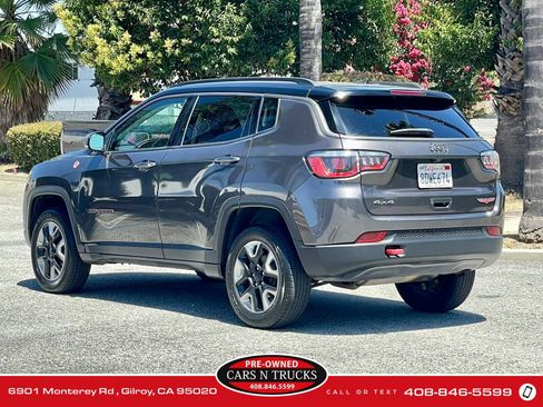 Used 2018 Jeep Compass Trailhawk AWD/4WD image 4