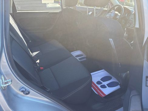 Used 2015 Subaru Forester 2.5i w/ Alloy Wheel Package image 9