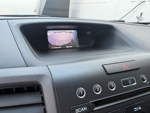 Used 2013 Honda CR-V LX image 13
