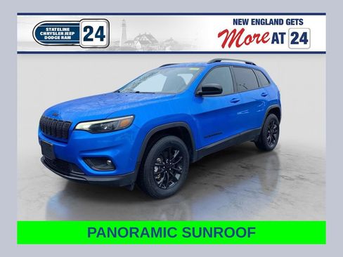 Certified 2023 Jeep Cherokee Altitude Lux w/ Lux Elite Package image 1