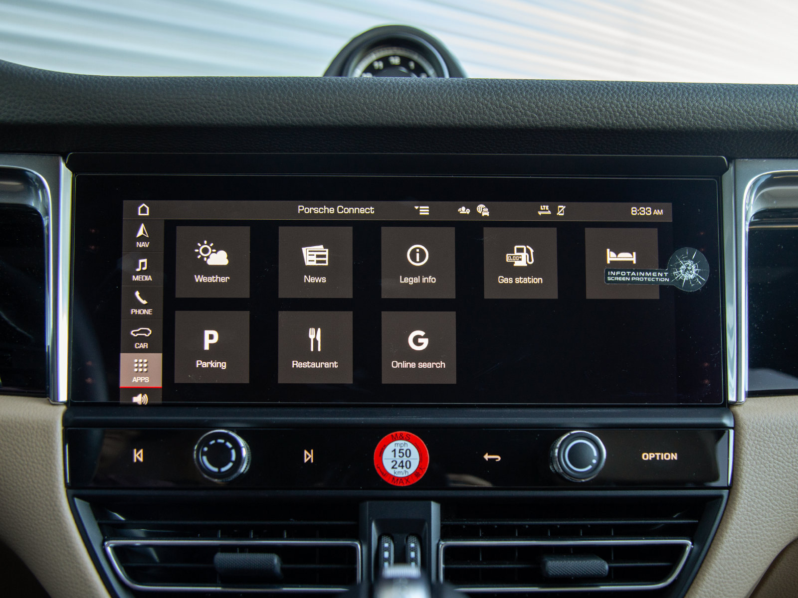 Certified 2026 Porsche Macan AWD/4WD image 18