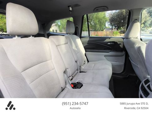 Used 2017 Honda Pilot EX image 21