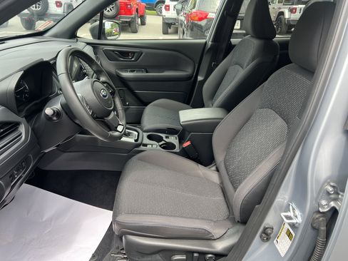 Used 2025 Subaru Forester Premium w/ Convenience Package #1 AWD/4WD image 13