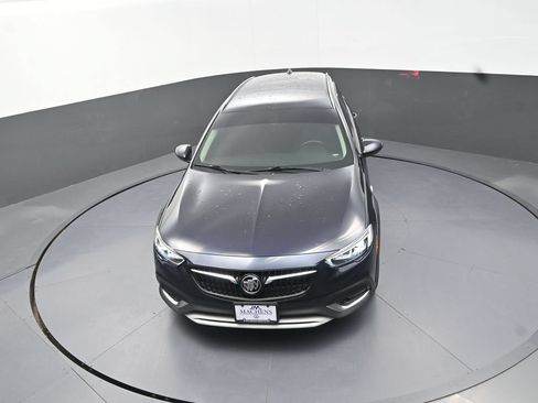 Used 2019 Buick Regal Preferred w/ Sights and Sounds Package AWD/4WD image 15