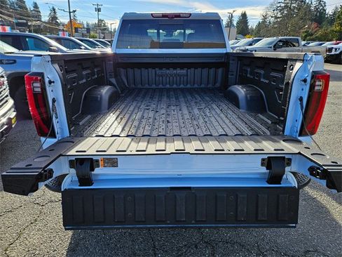 New 2026 GMC Sierra 2500 Denali Ultimate w/ Max Trailering Package image 10