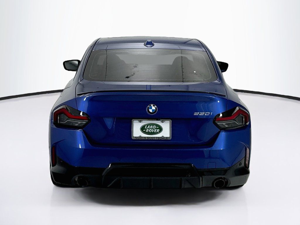 Used 2024 BMW 230i Coupe w/ Premium Package RWD image 6