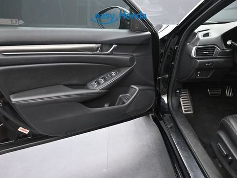 Used 2020 Honda Accord Sport image 16