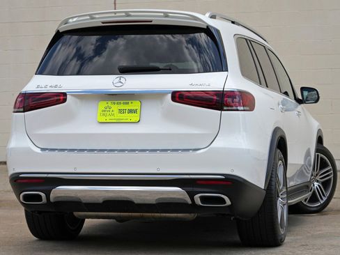 Used 2023 Mercedes-Benz GLS 450 4MATIC image 5