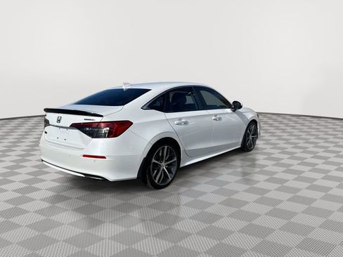 Used 2023 Honda Civic Touring image 8