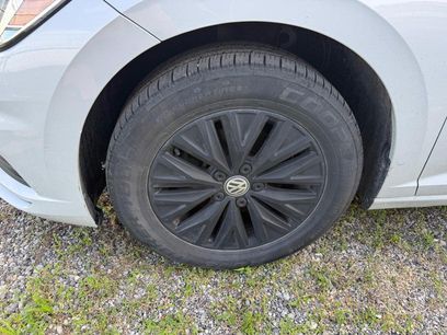 Used 2019 Volkswagen Jetta SEL