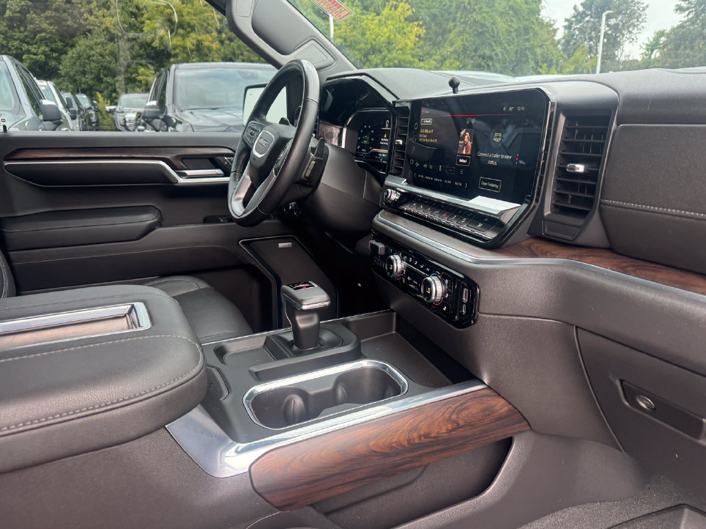 Used 2022 GMC Sierra 1500 SLT w/ SLT Convenience Package AWD/4WD image 29