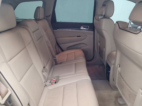 Used 2015 Jeep Grand Cherokee Overland AWD/4WD image 19