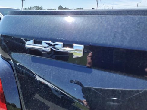 New 2025 GMC Canyon Elevation w/ Convenience Package image 11