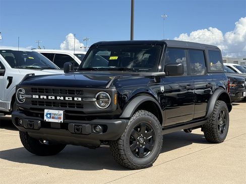 New 2025 Ford Bronco Big Bend w/ Black Diamond Package image 27